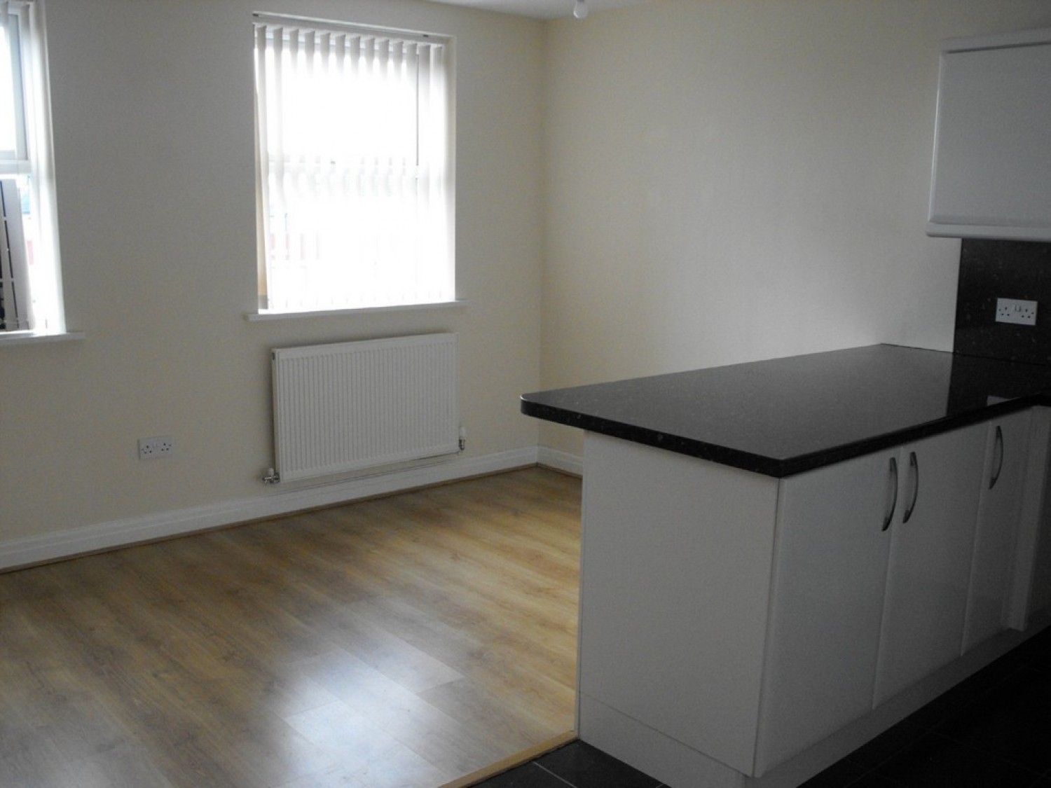 2 bedroom Flat for Letting Albert Court, Widnes
