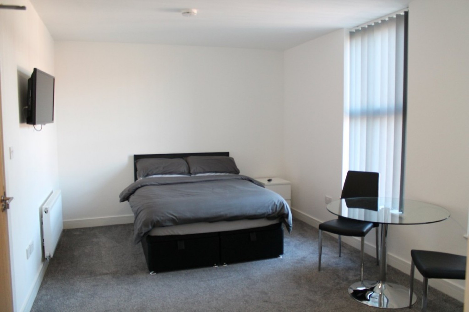 Studio, Victoria Road, Widnes