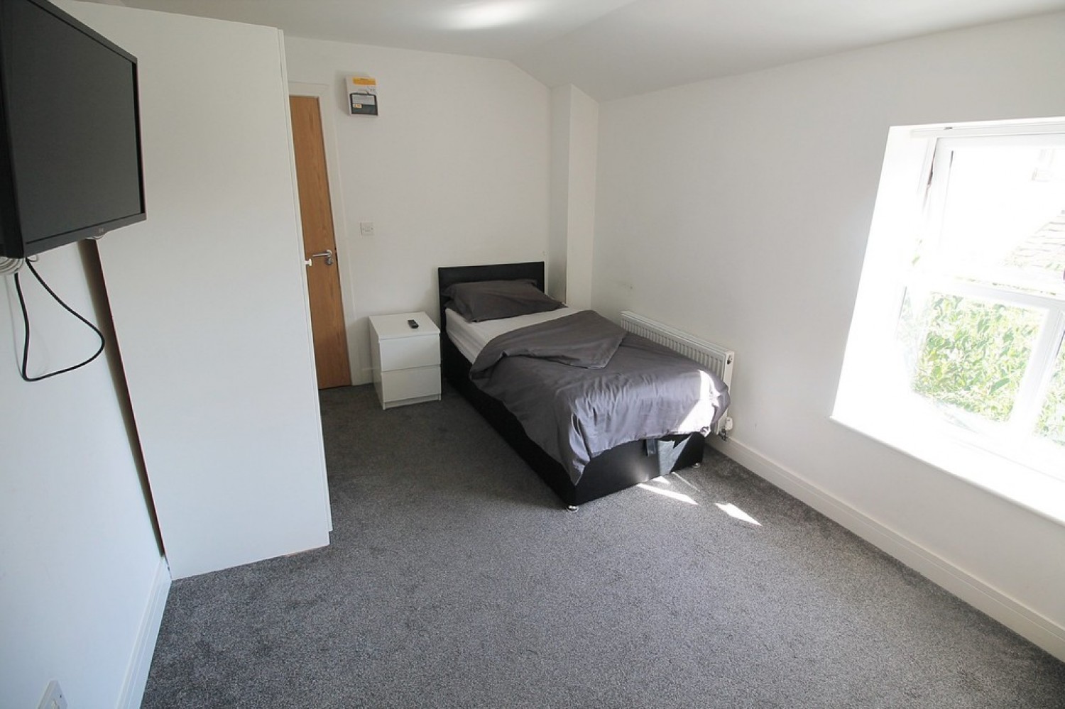1 bedroom Flat in Studio Victoria Road, Widnes