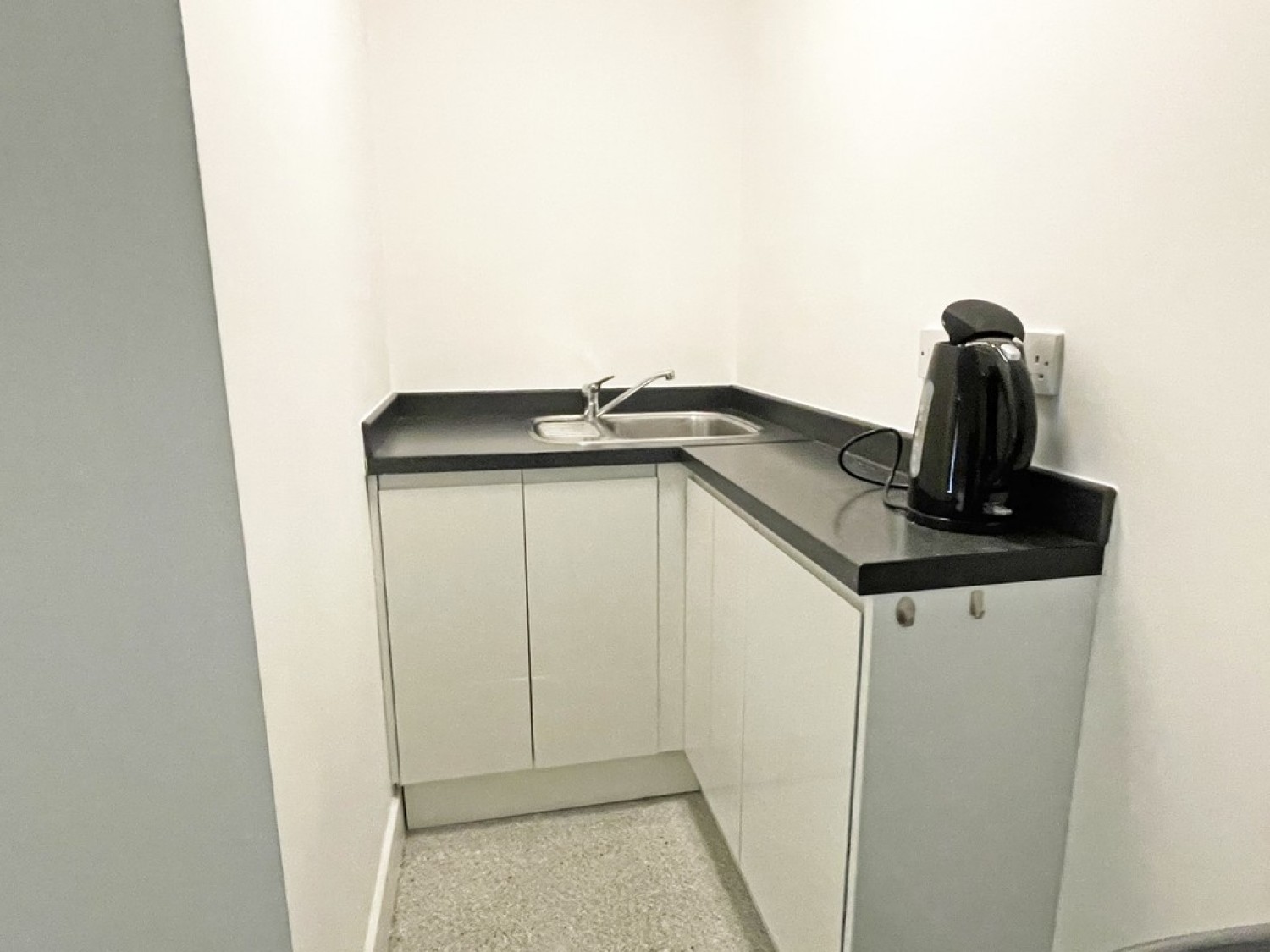 1 bedroom Flat in Studio Victoria Road, Widnes