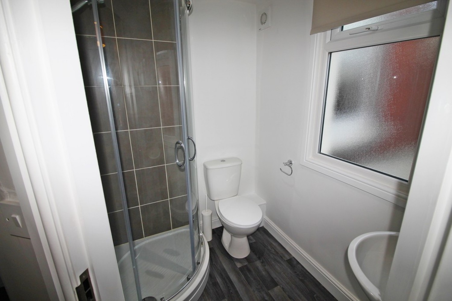 Room, 18 Waterloo Road, Runcorn