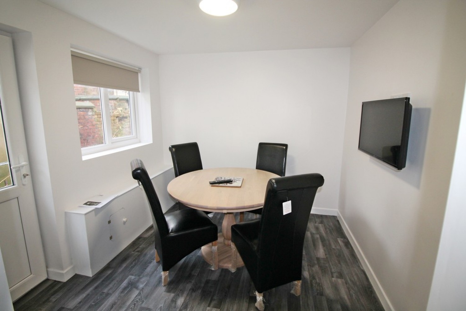 Room, 18 Waterloo Road, Runcorn
