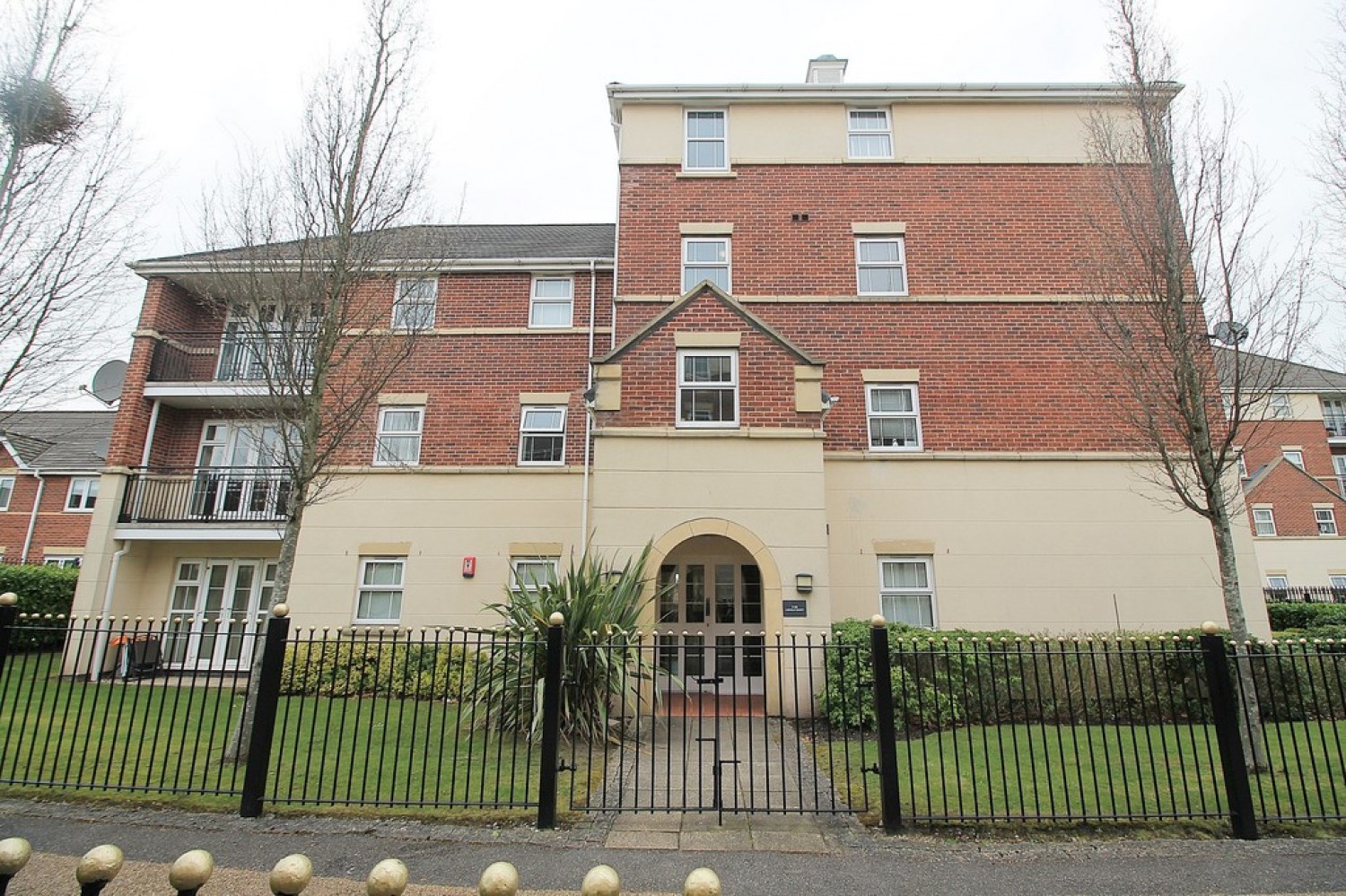 Lincoln Court, Chapelford, Warrington