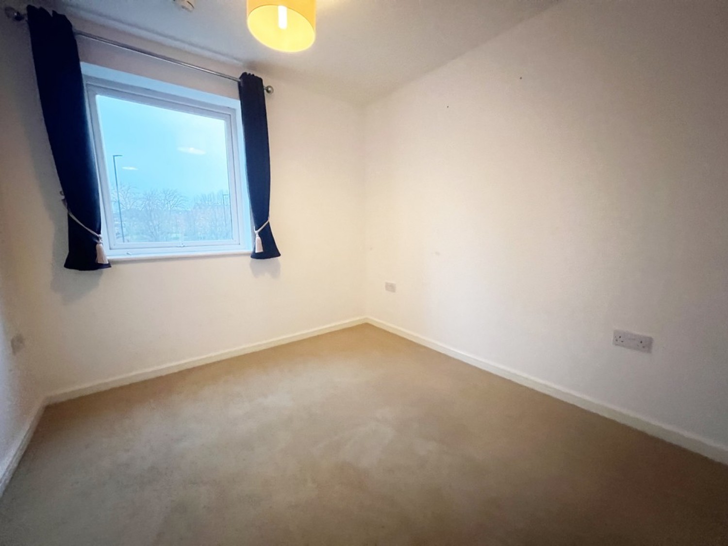 2 bedroom Flat for Letting Dutton Court, Warrington