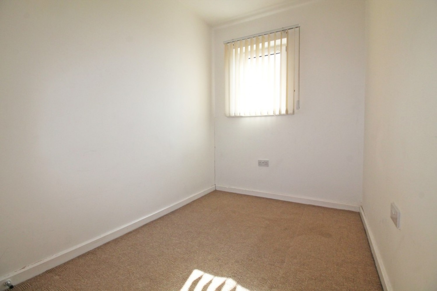 2 bedroom Flat for Letting Bryers Court, Warrington