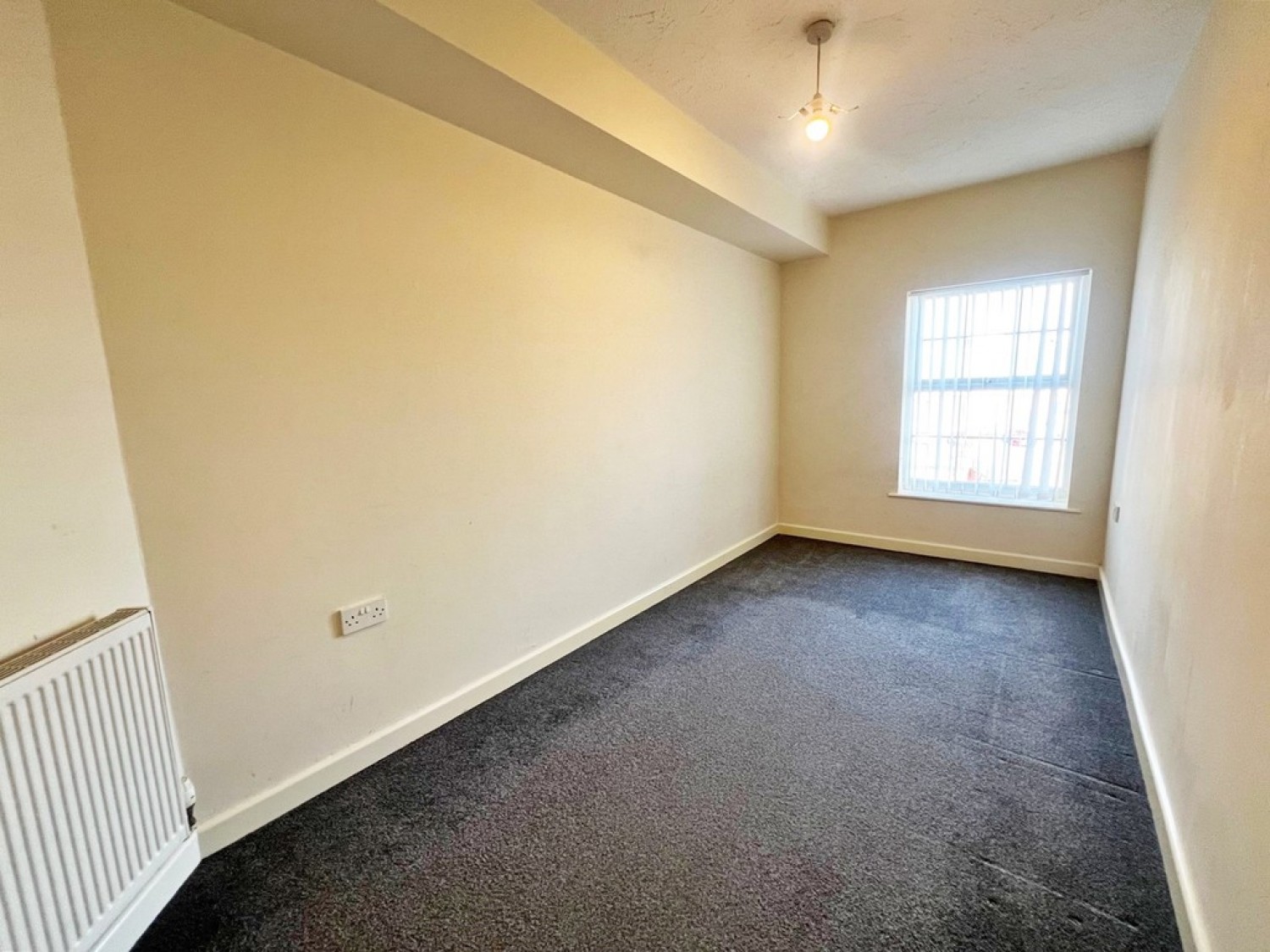 2 bedroom Flat for Letting Ampleforth House, Dial Street, Warrington