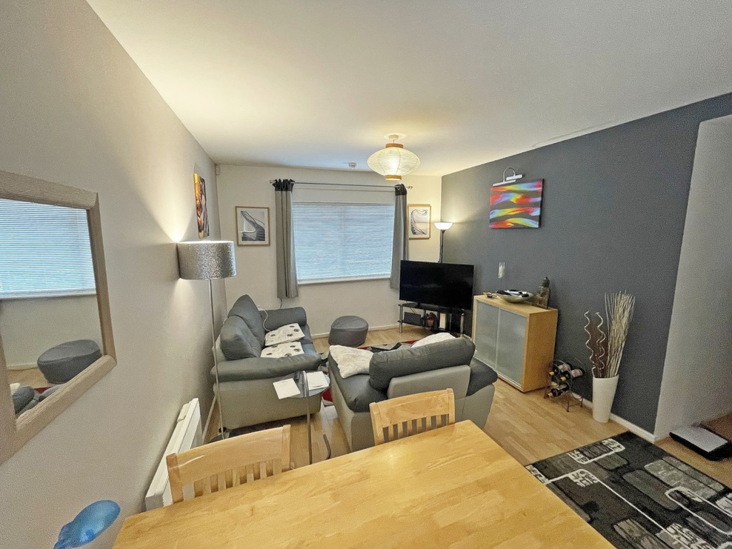 2 bedroom Flat in Dutton Court, Warrington