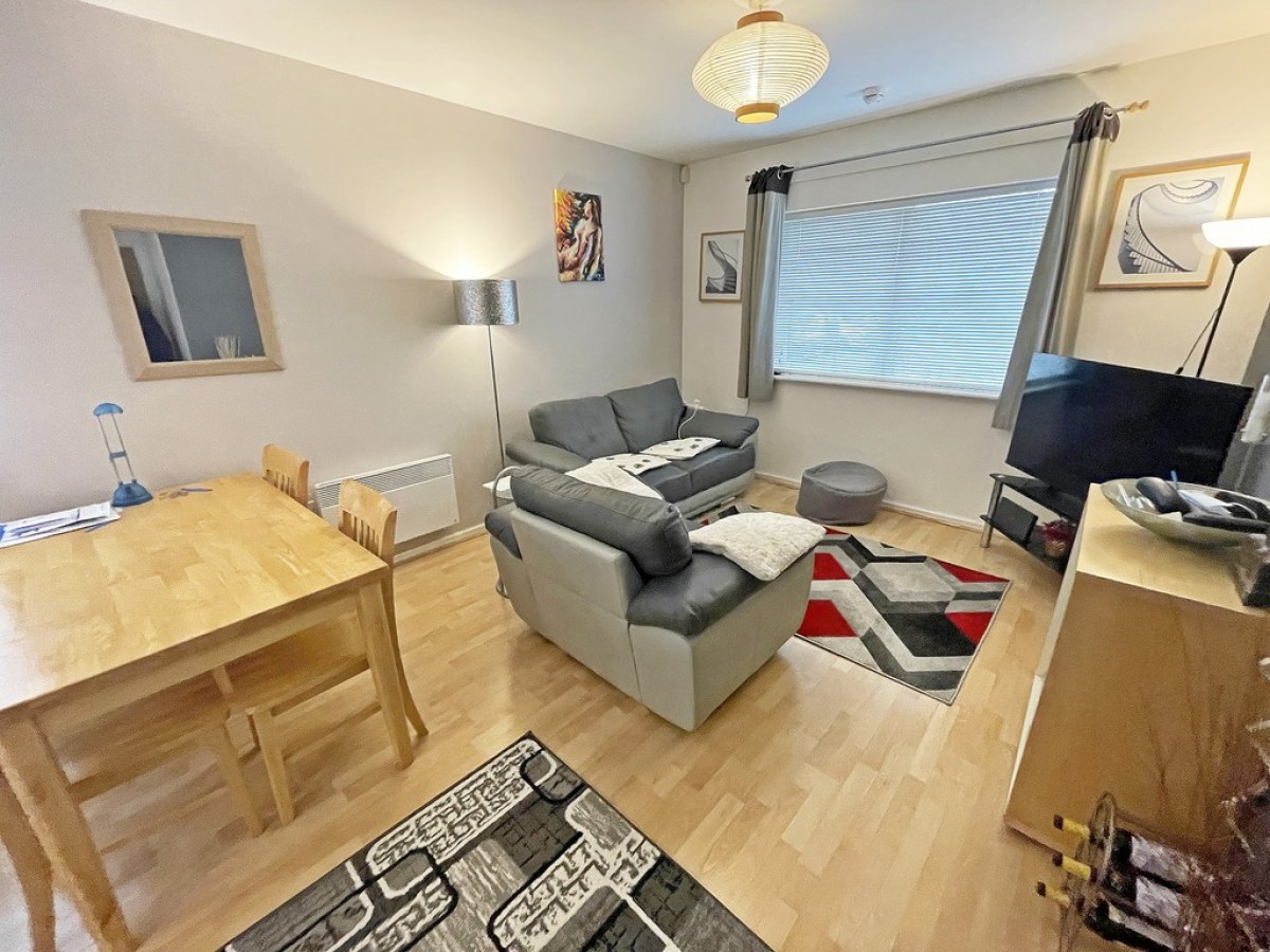 Dutton Court, Warrington