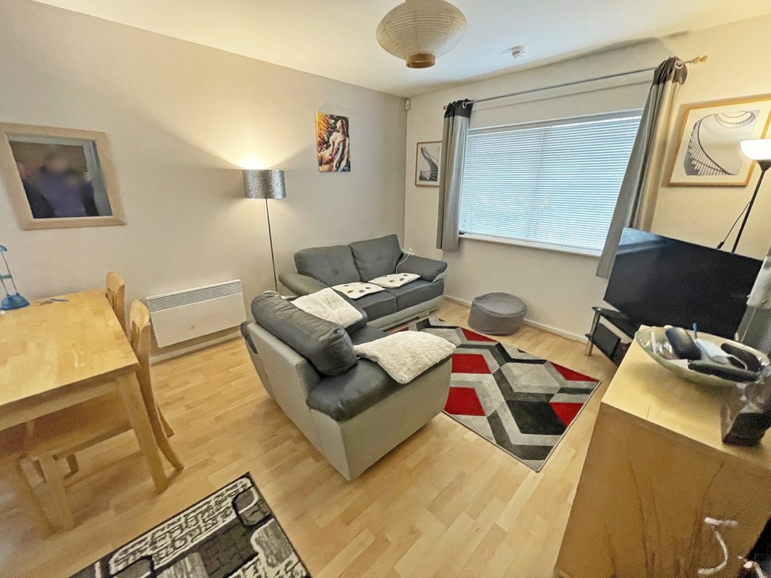 2 bedroom Flat in Dutton Court, Warrington