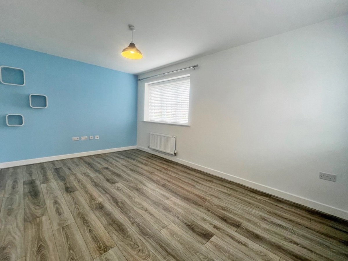 Adelphi Grove, Widnes