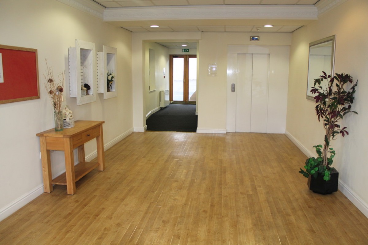 Knightsbridge Court, Warrington