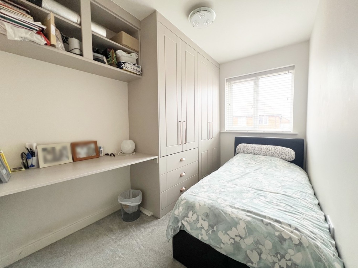 Watergrove Crescent, Warrington