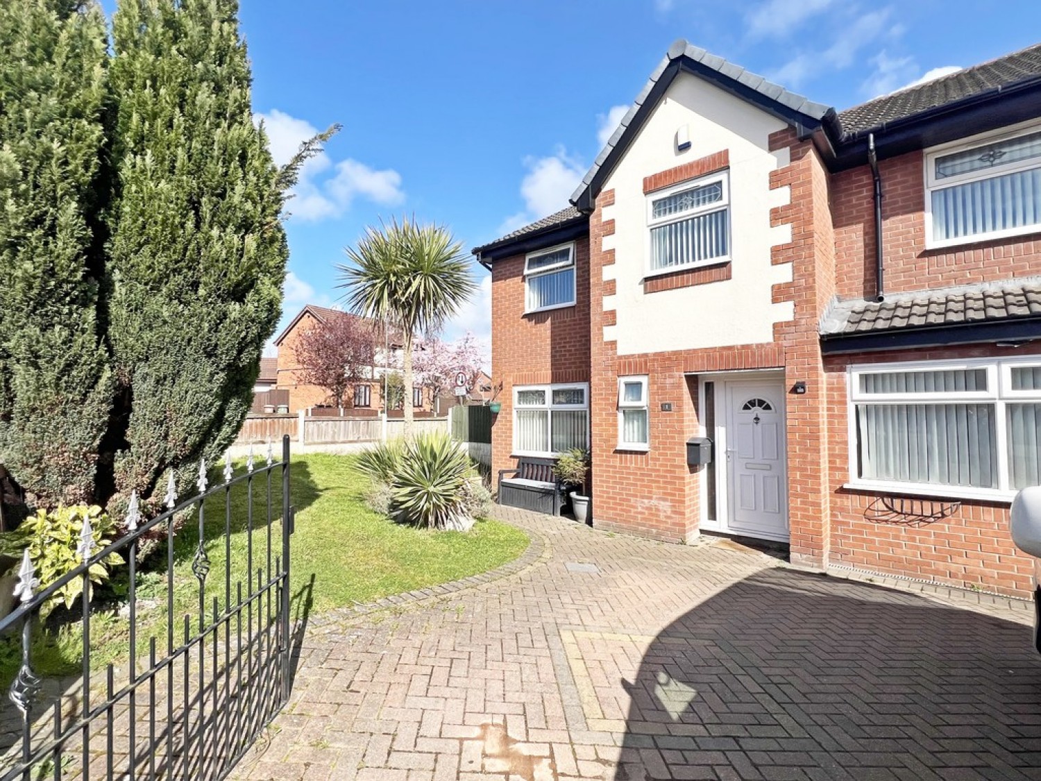 Wiltshire Gardens, St Helens