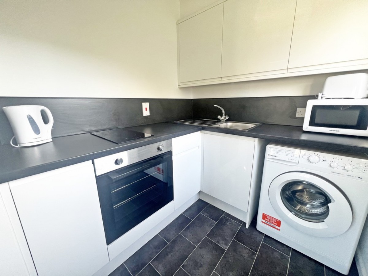 Ravenfield Drive, Hough Green, Widnes