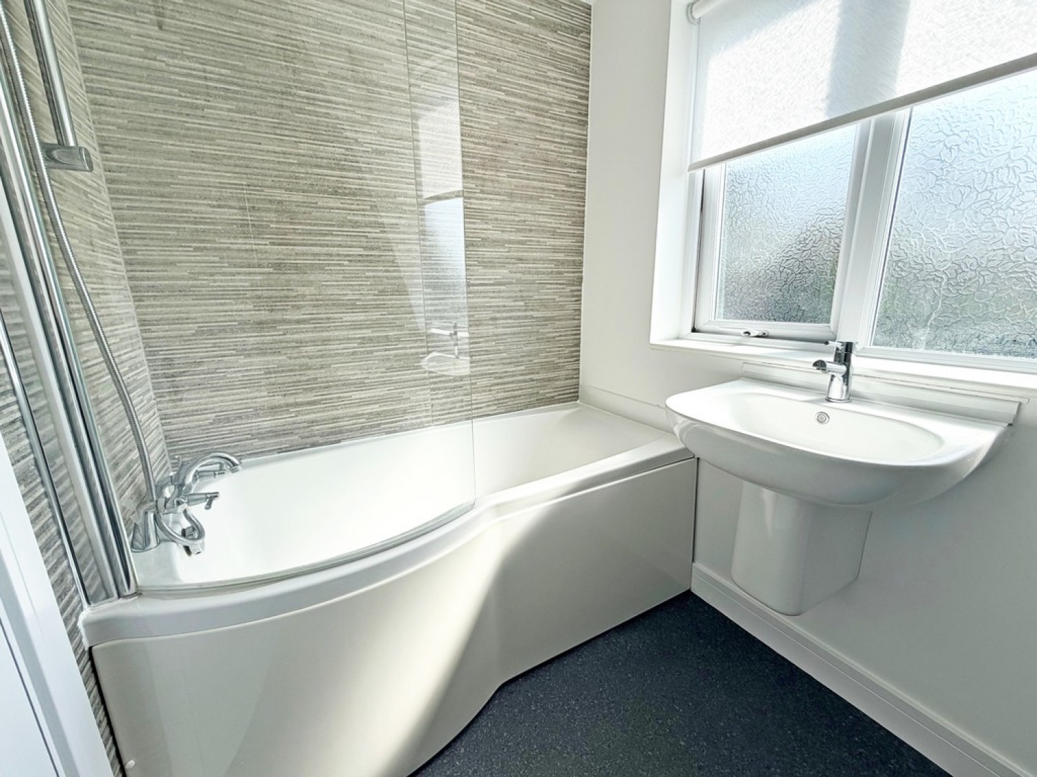 2 bedroom House for Sale Vicarage Drive, Haydock, St Helens