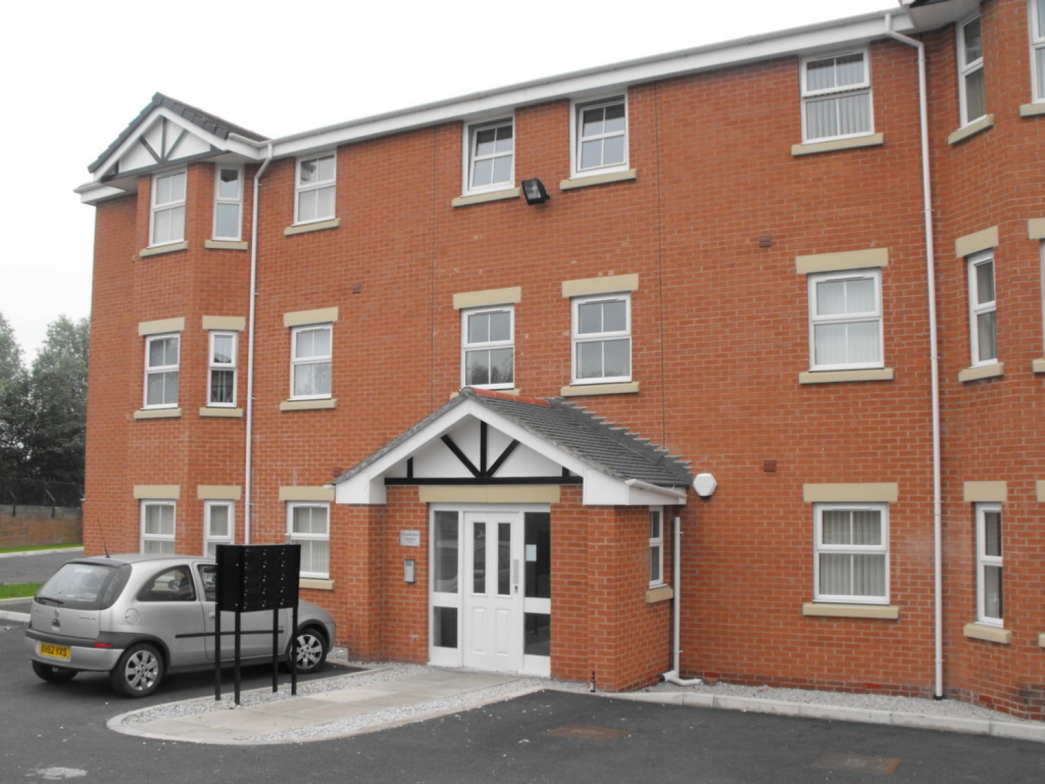 1 bedroom Flat for Letting Plumpton Mews, Halton View, Widnes