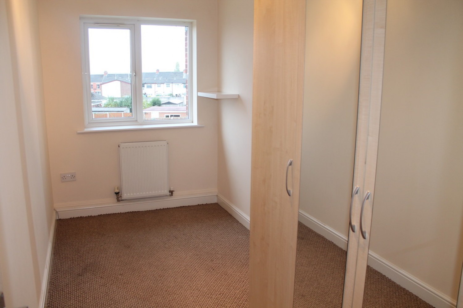 2 bedroom Flat for Sale Randle Mews, Widnes