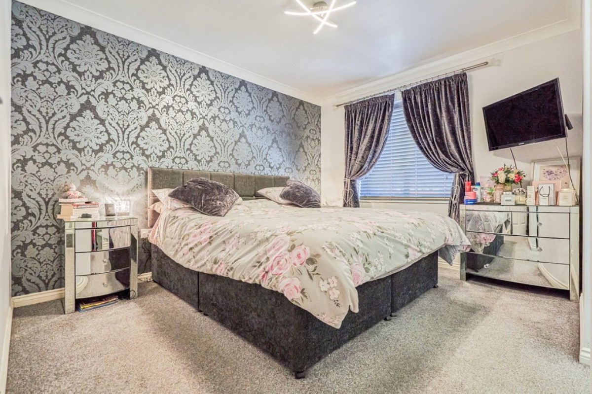 Breccia Gardens, St Helens