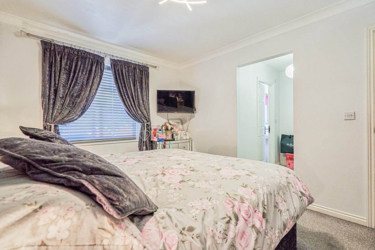 Breccia Gardens, St Helens