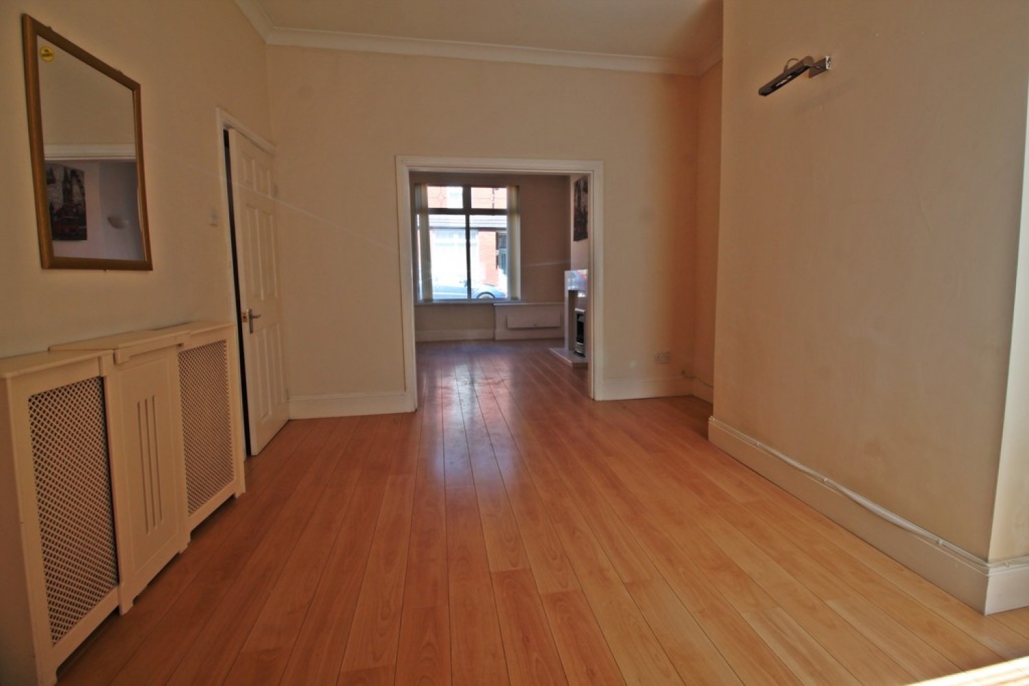 3 bedroom House for Sale Park Road, Widnes