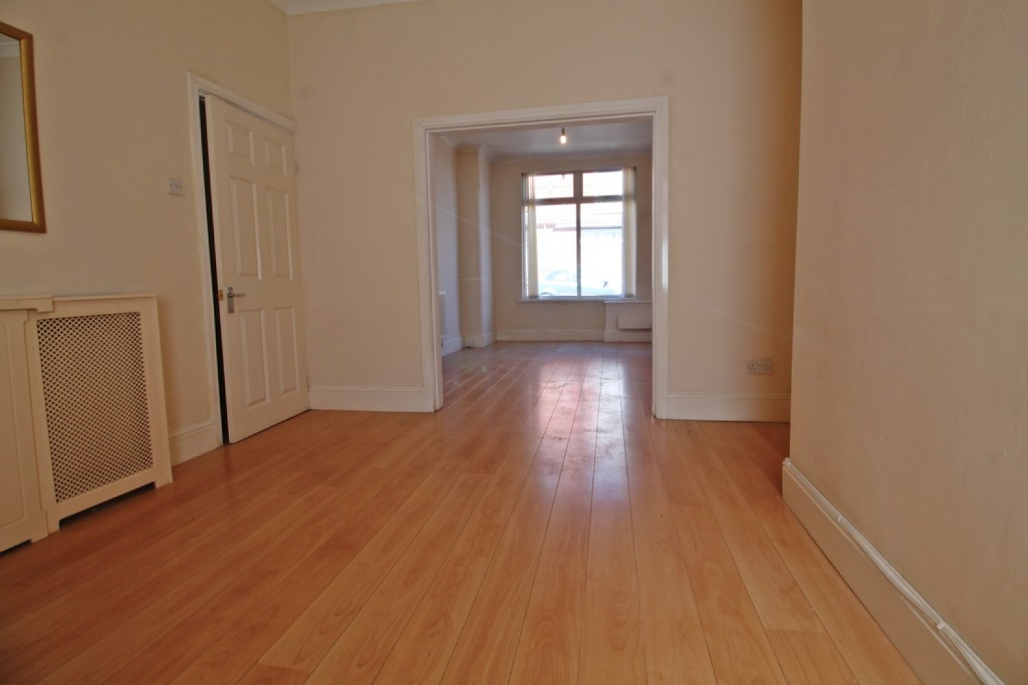 3 bedroom House for Sale Park Road, Widnes