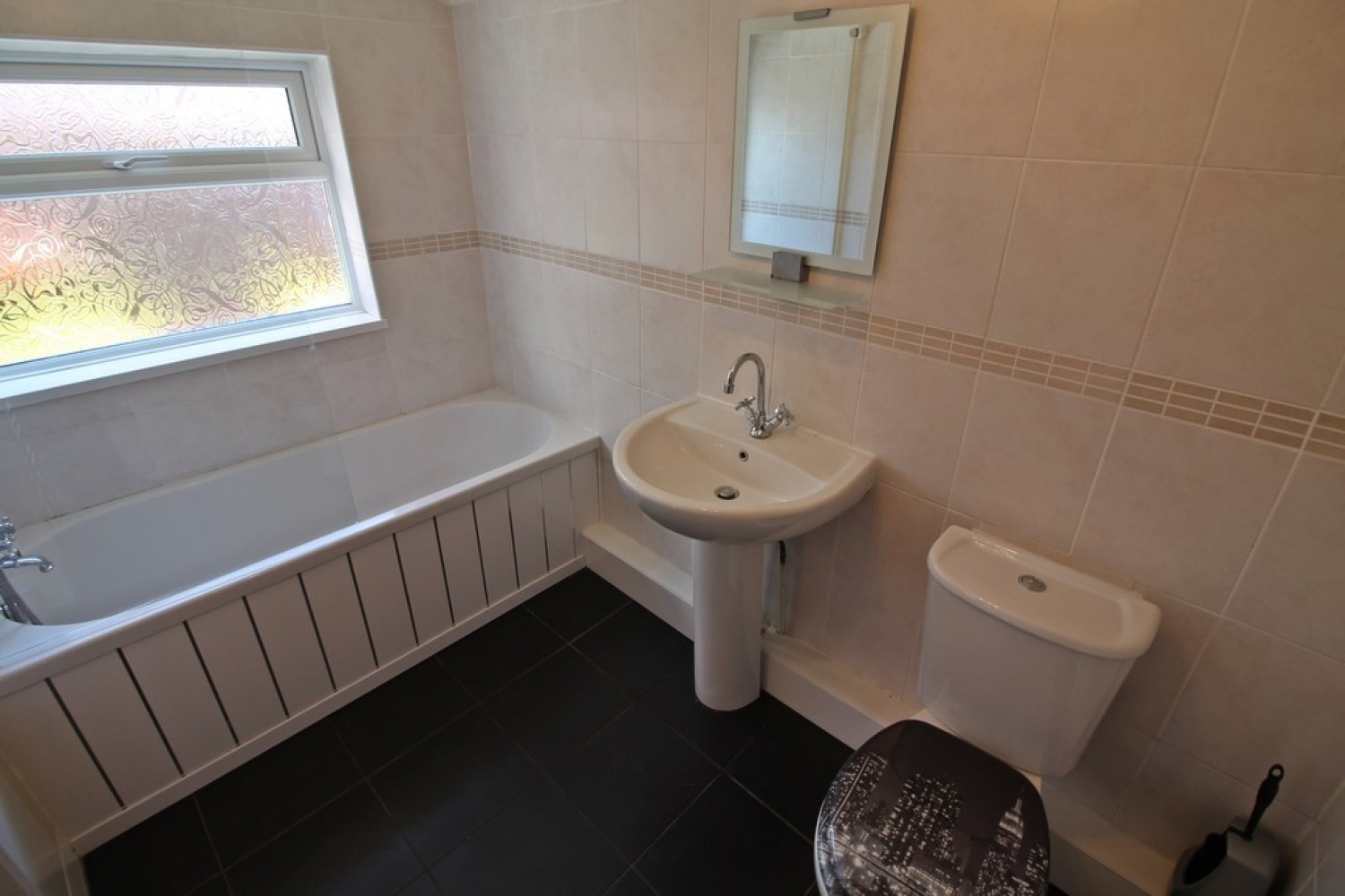 3 bedroom House for Sale Park Road, Widnes