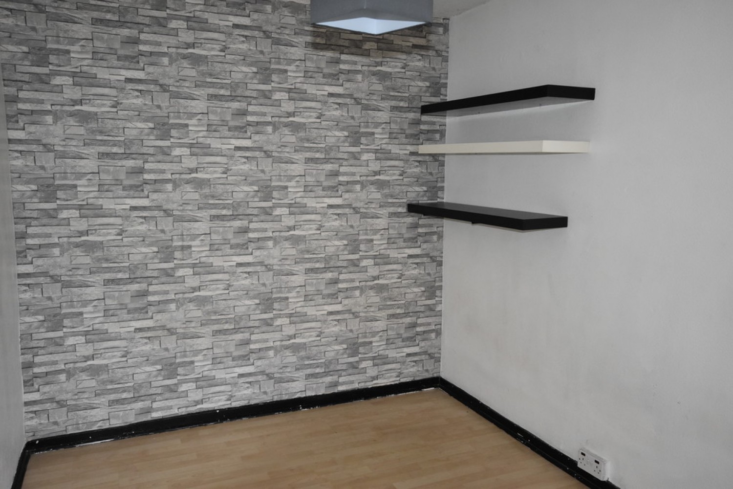 4 bedroom House for Letting Bay Tree Avenue, Chadderton