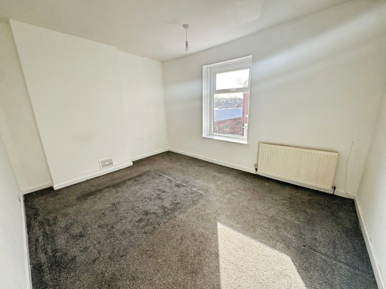 2 bedroom House for Letting Watkin Street, Rochdale
