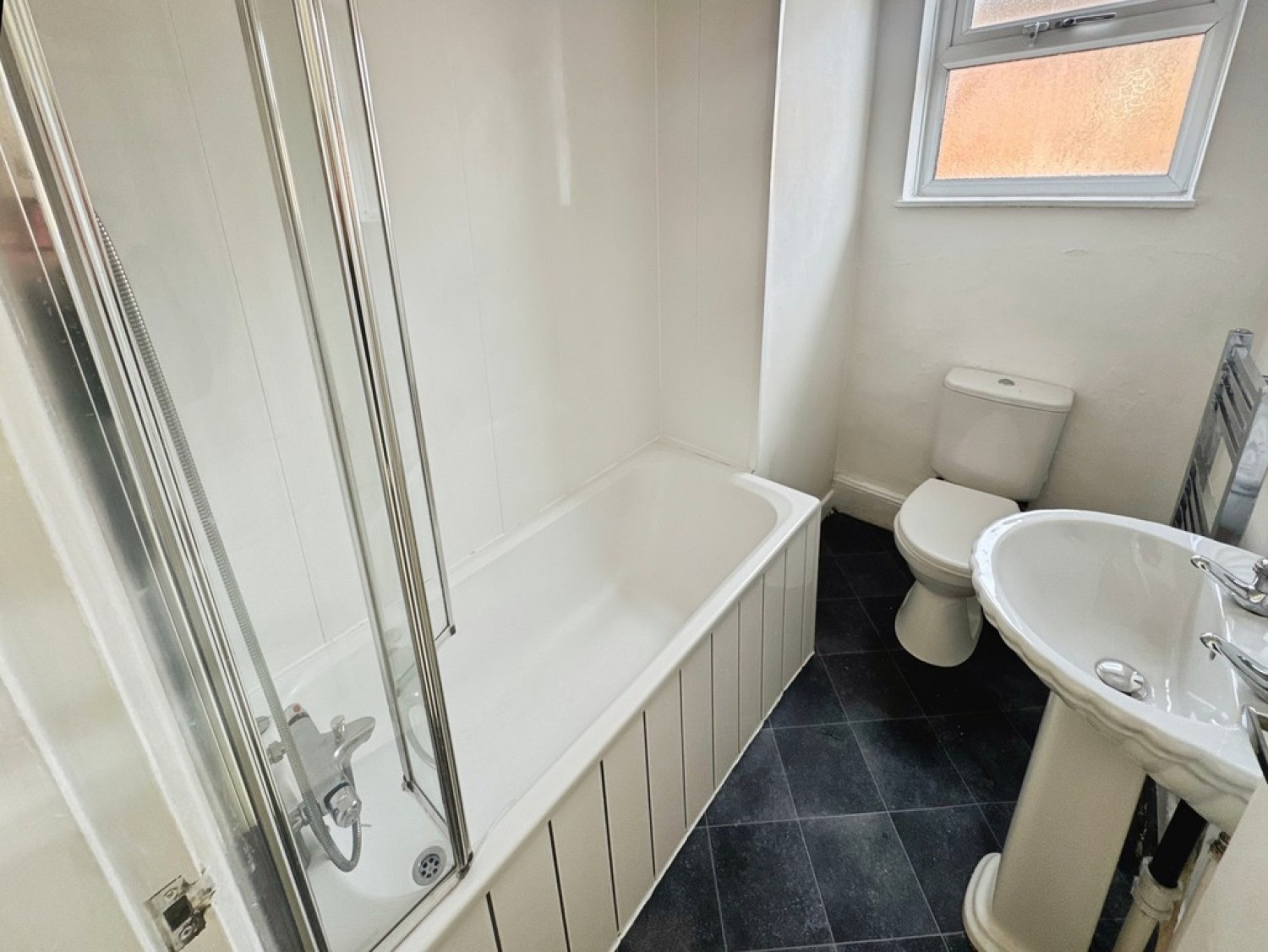 2 bedroom House for Letting Watkin Street, Rochdale