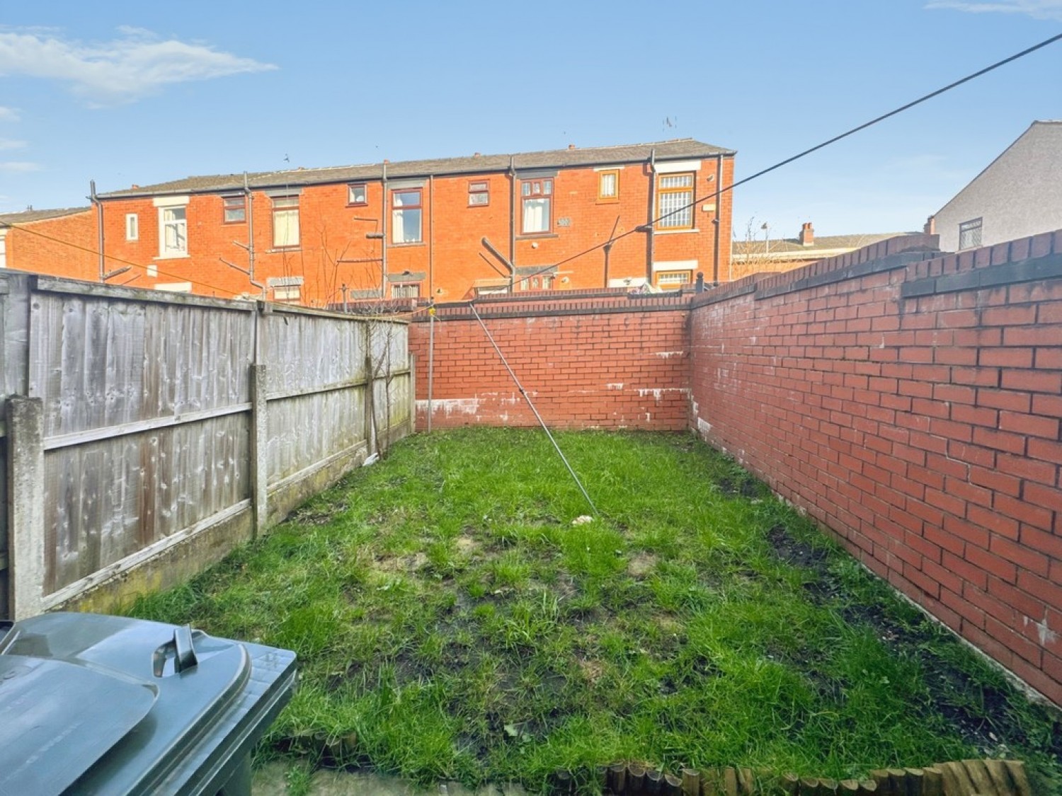2 bedroom House for Letting Watkin Street, Rochdale