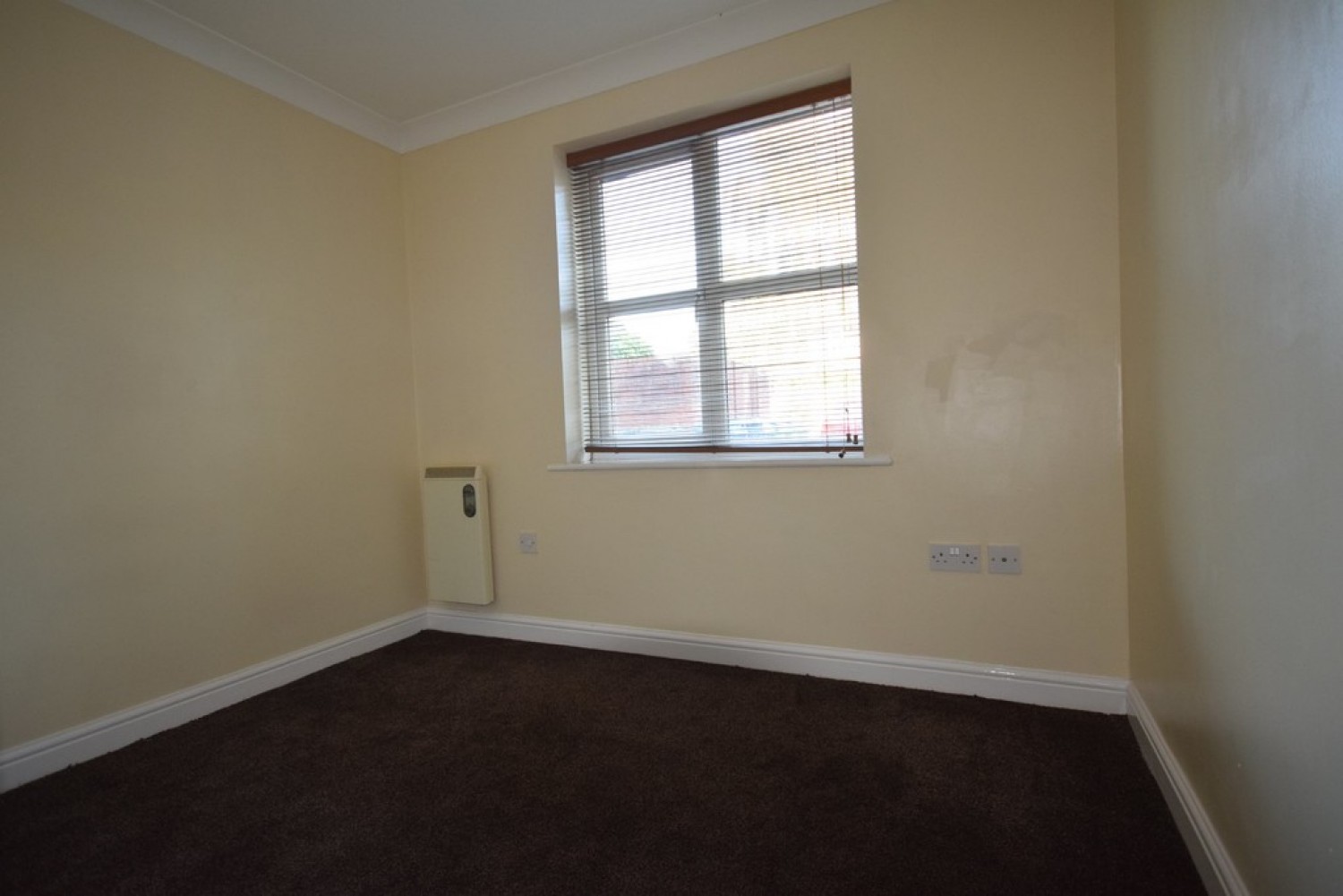2 bedroom Flat for Letting Phoenix Street , Littleborough