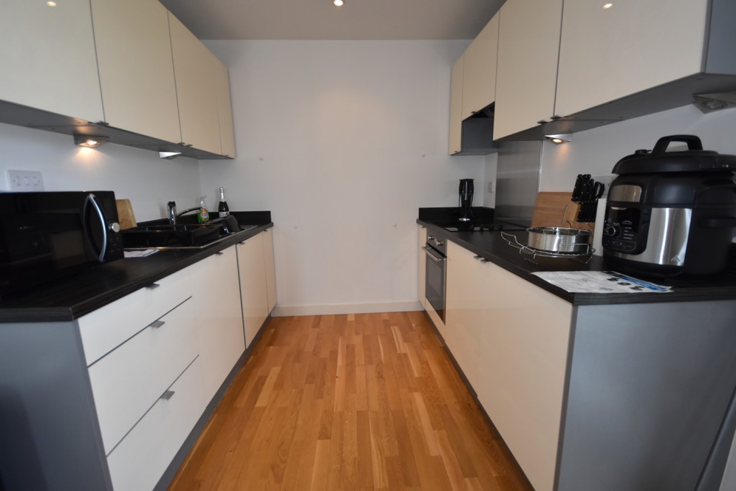 1 bedroom Flat for Letting Mazarin House, The Rock, Bury, BL9 0NP