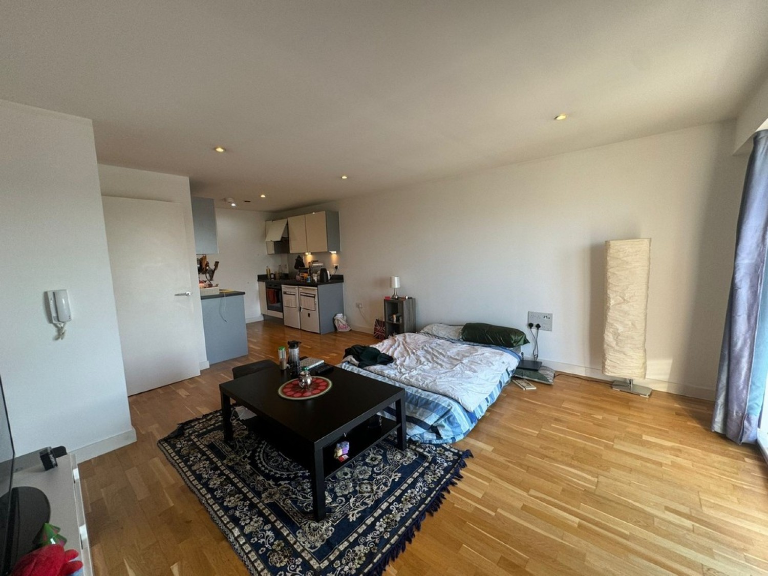 Mazarin House, The Rock