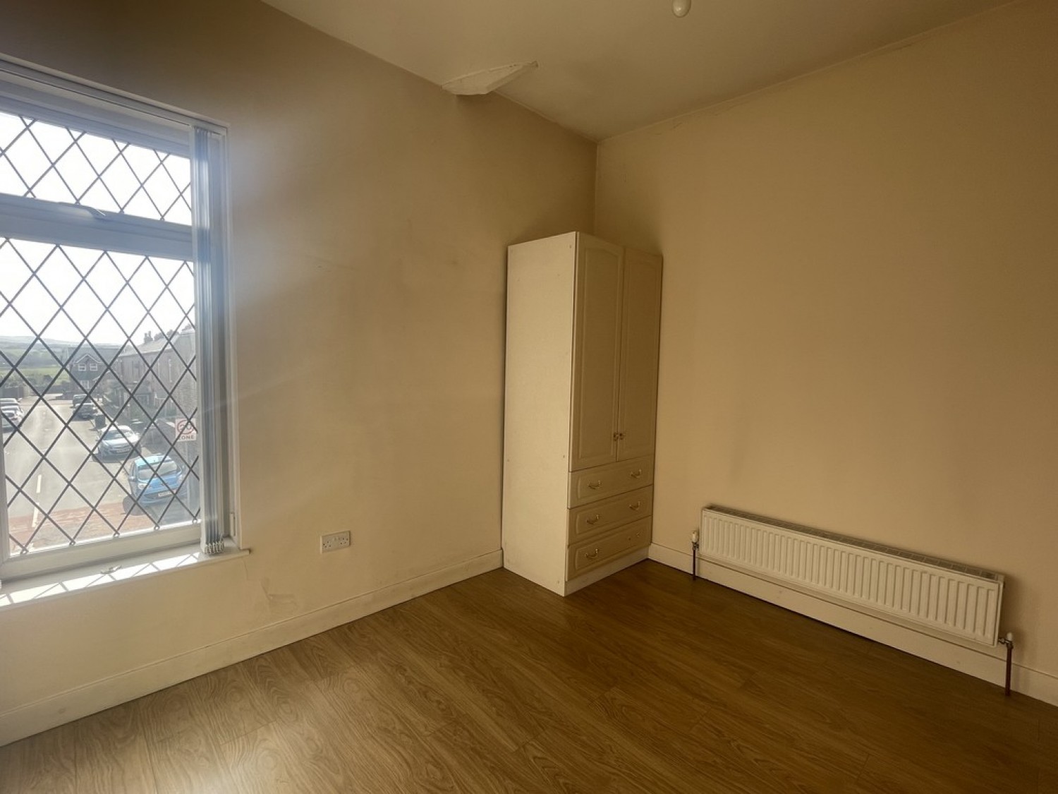 2 bedroom Flat for Letting Halifax Road, Hurstead