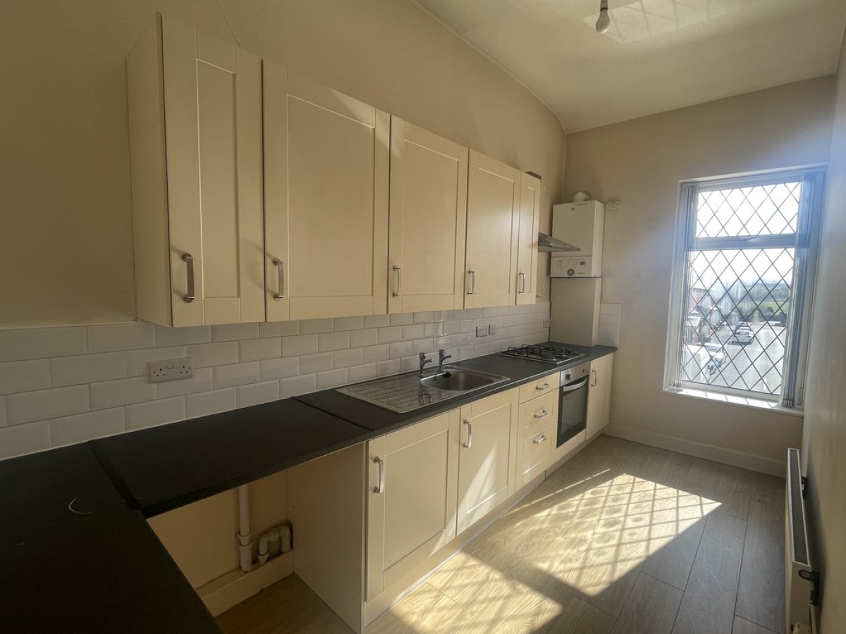 Halifax Road, Hurstead