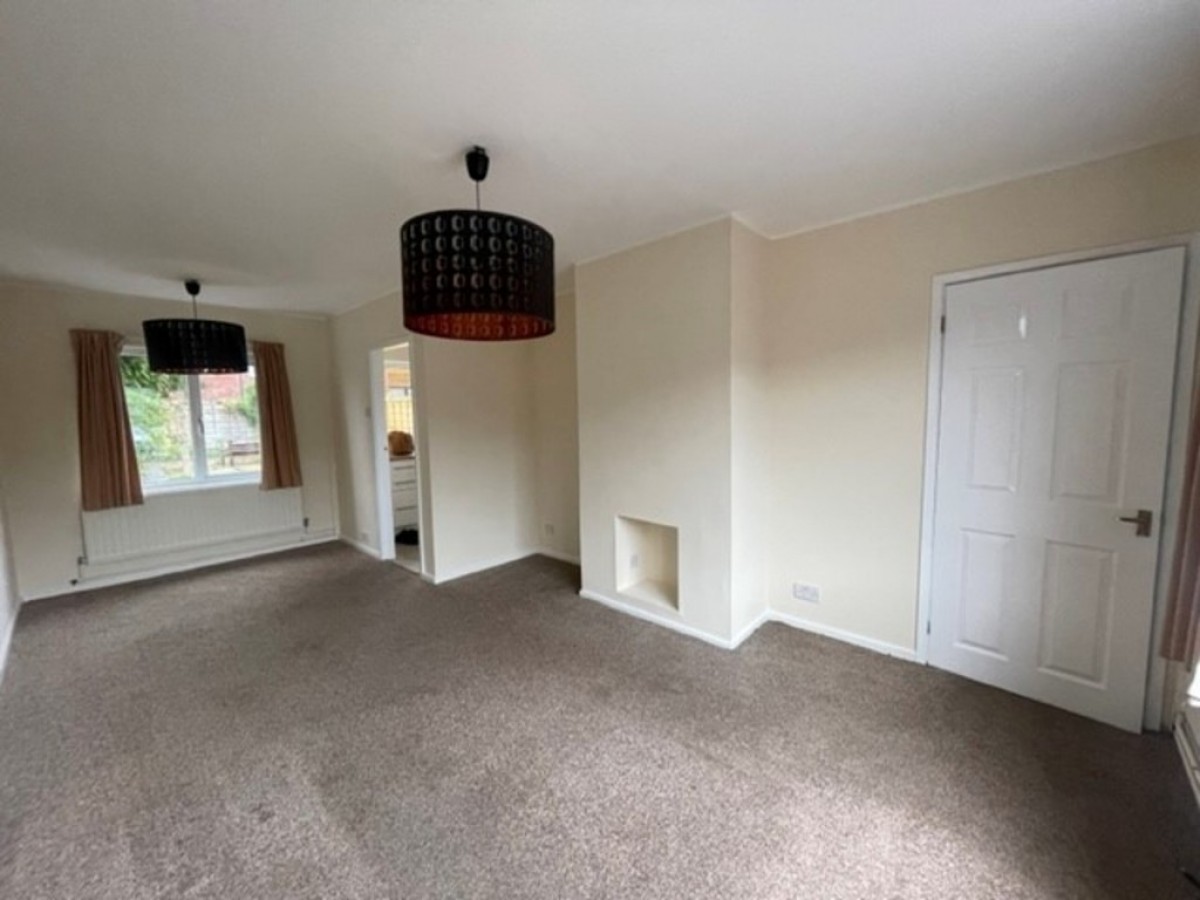 Birch Crescent, Newhey