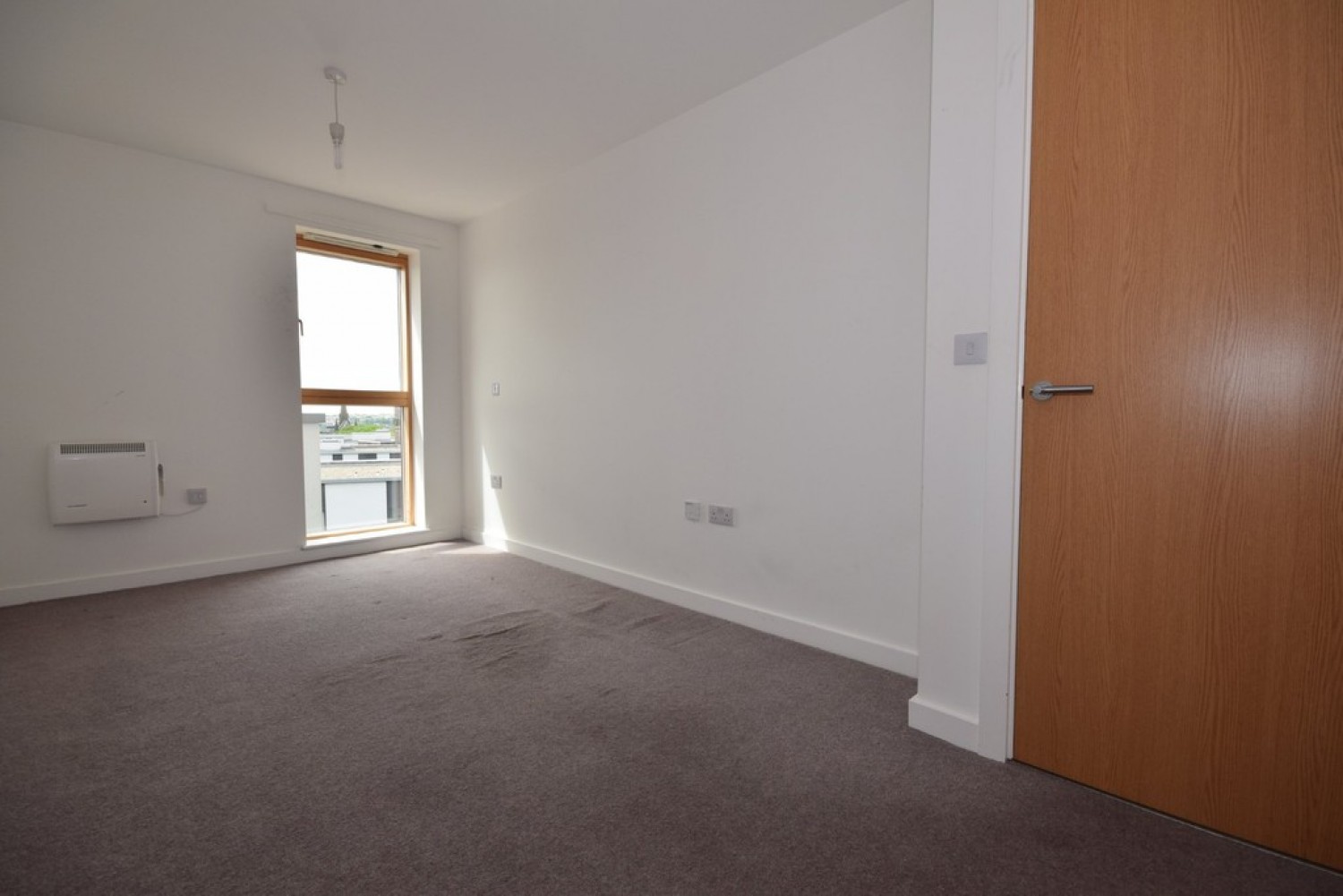 2 bedroom Flat for Letting The Rock, Bury