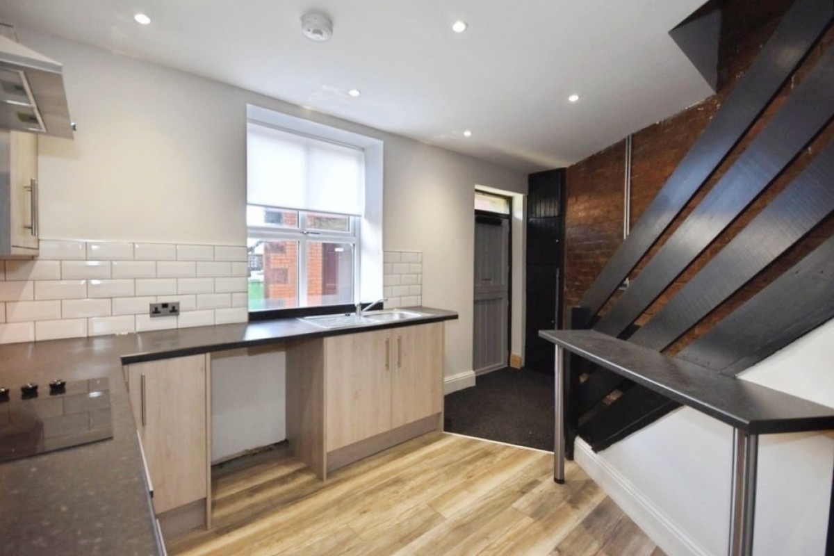 Zion Terrace, Norden, OL12 7RE