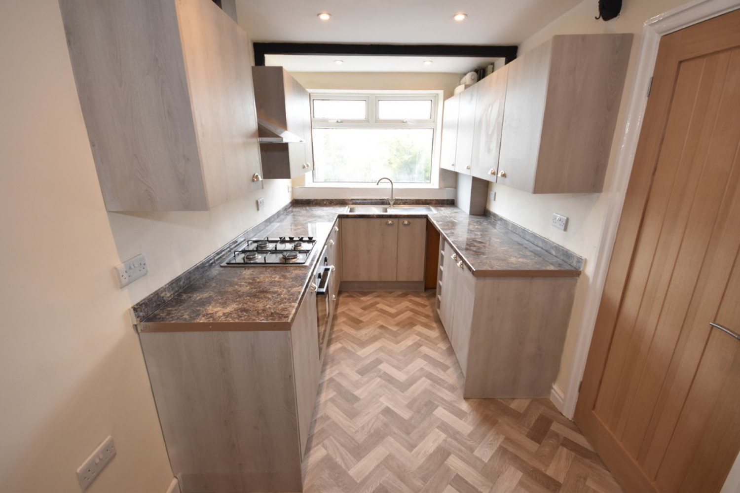 3 bedroom House for Letting Shawclough Road, Shawclough, OL12 7HR