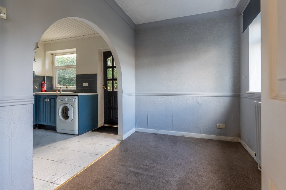 16 Tyrone Drive, Bamford, OL11 4BE