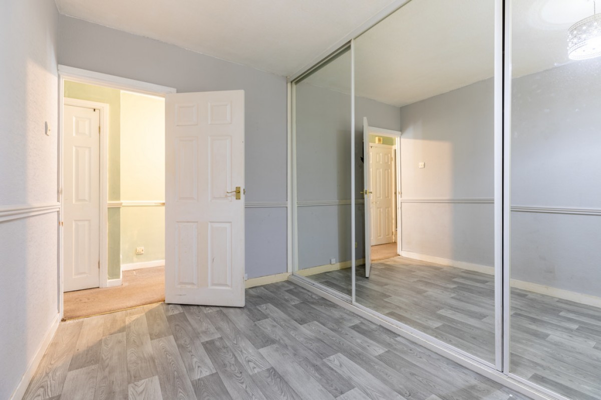 16 Tyrone Drive, Bamford, OL11 4BE