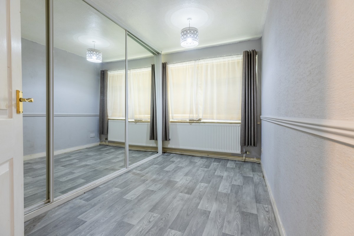 16 Tyrone Drive, Bamford, OL11 4BE