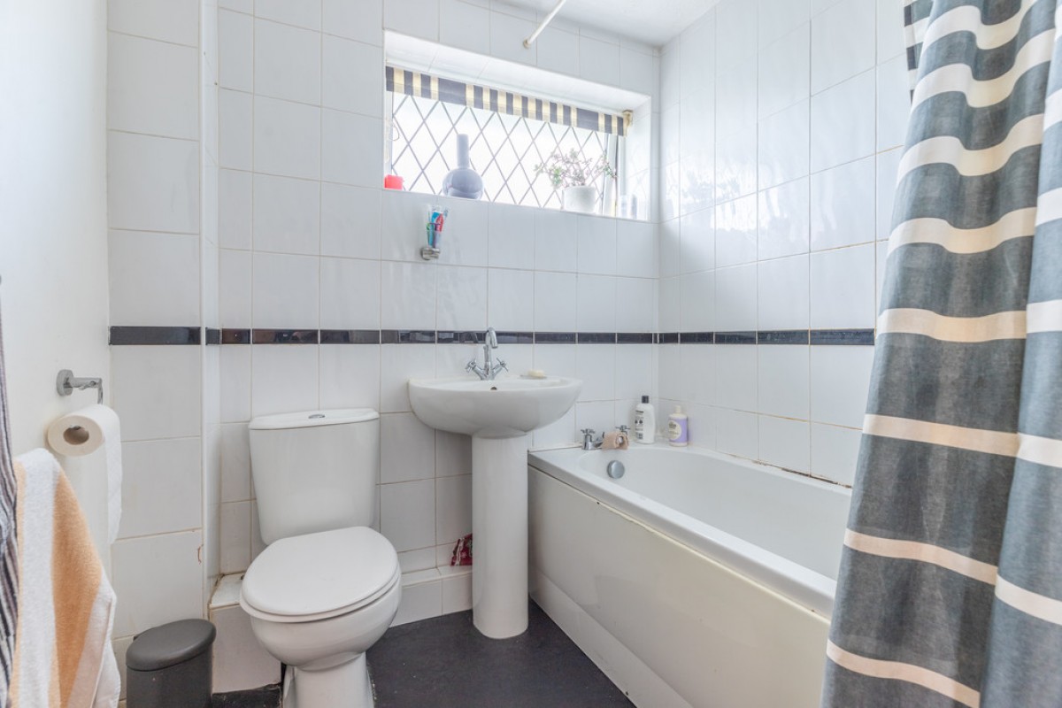 St Gabriels Close, Castleton, OL11 2TG