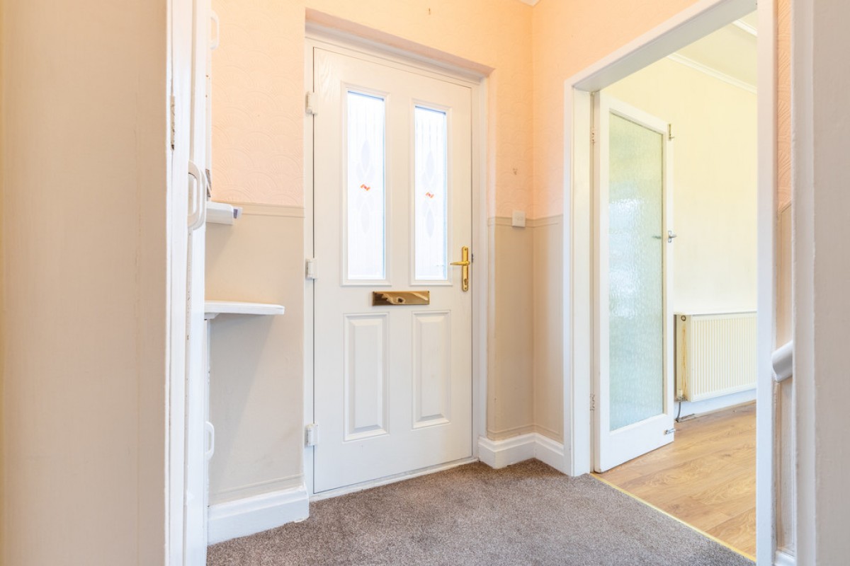Lowther Road, Queensway, OL11 2NE