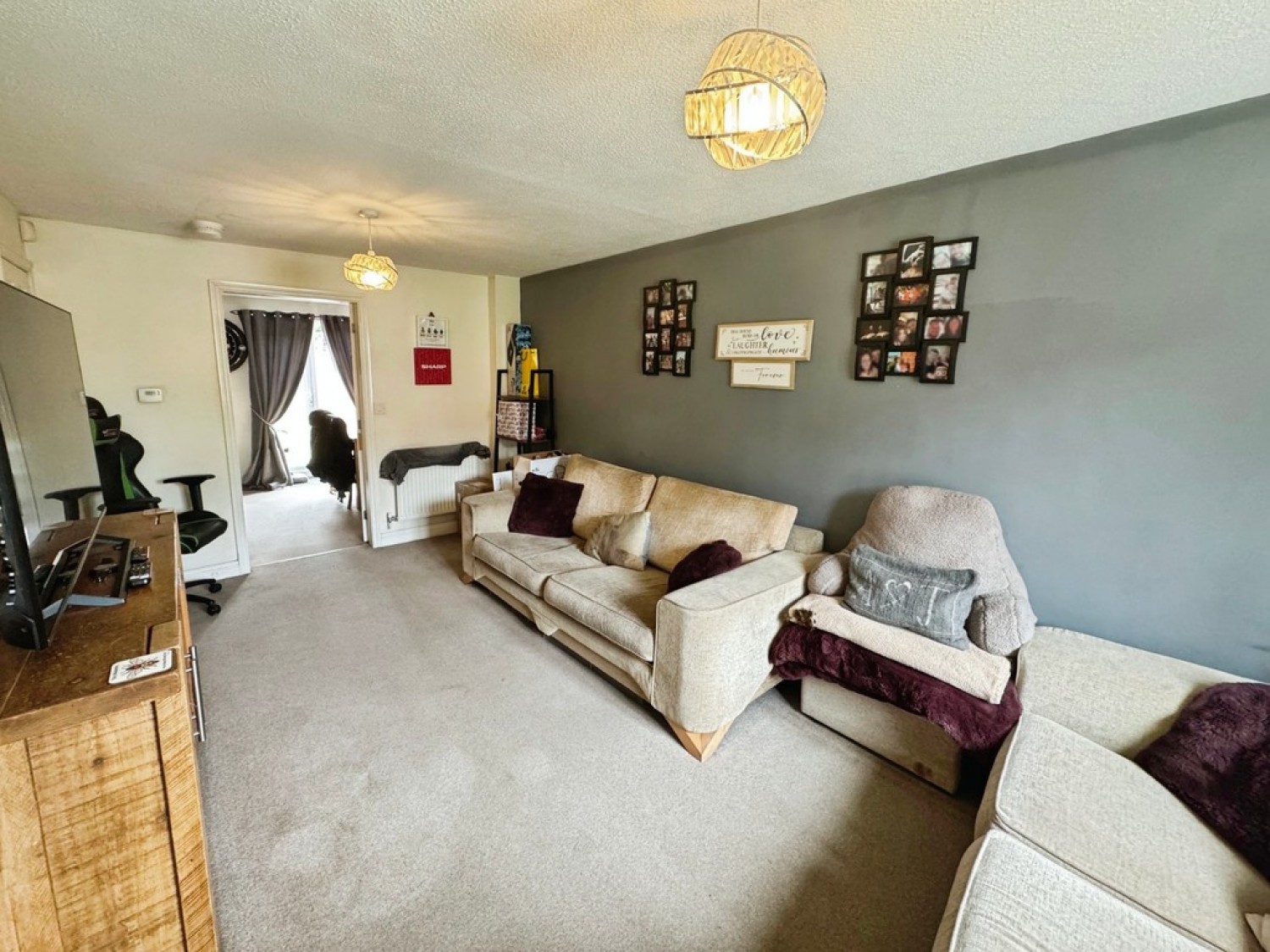 3 bedroom House for Letting Rosebay Close, Royton, Oldham