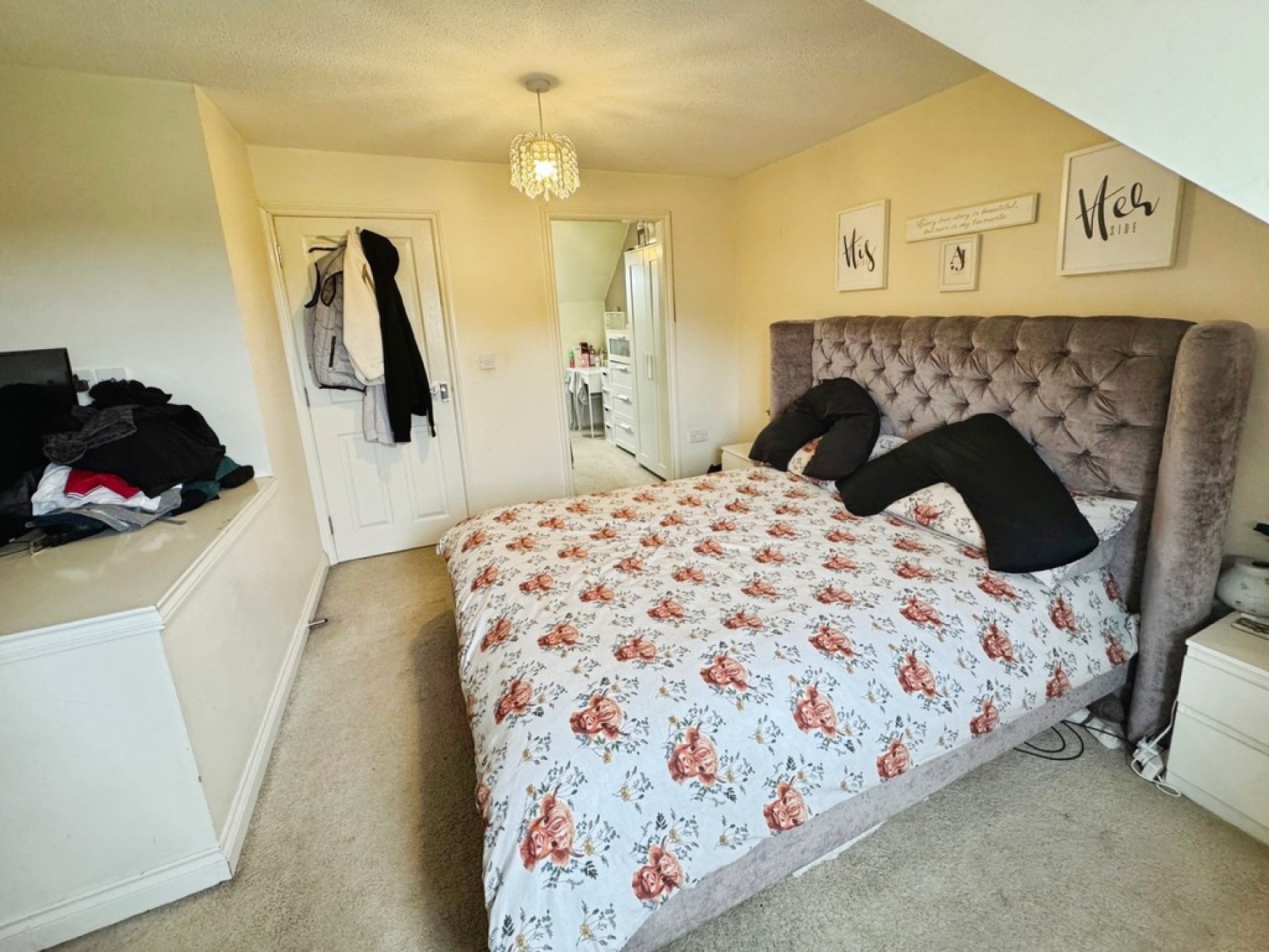 3 bedroom House for Letting Rosebay Close, Royton, Oldham