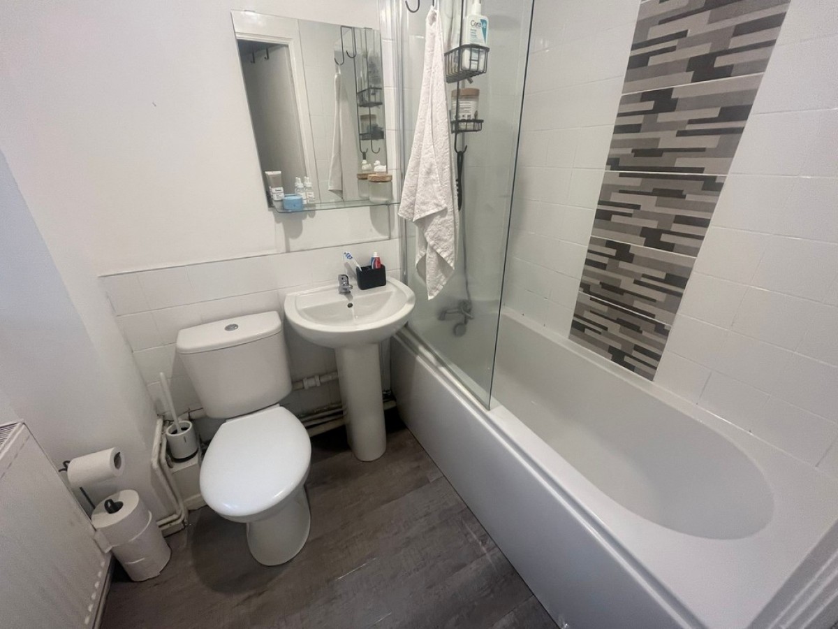 Whitstable Close, Chadderton, OL9 9LX