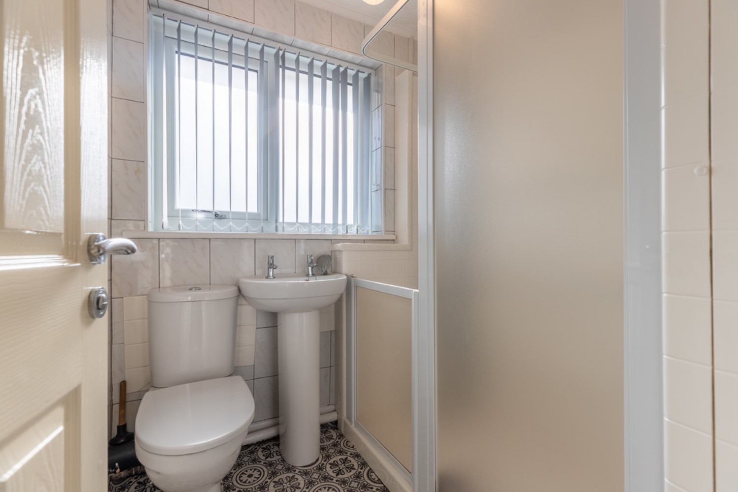 3 bedroom House for Sale Blackthorn Close, Rochdale, Greater Manchester
