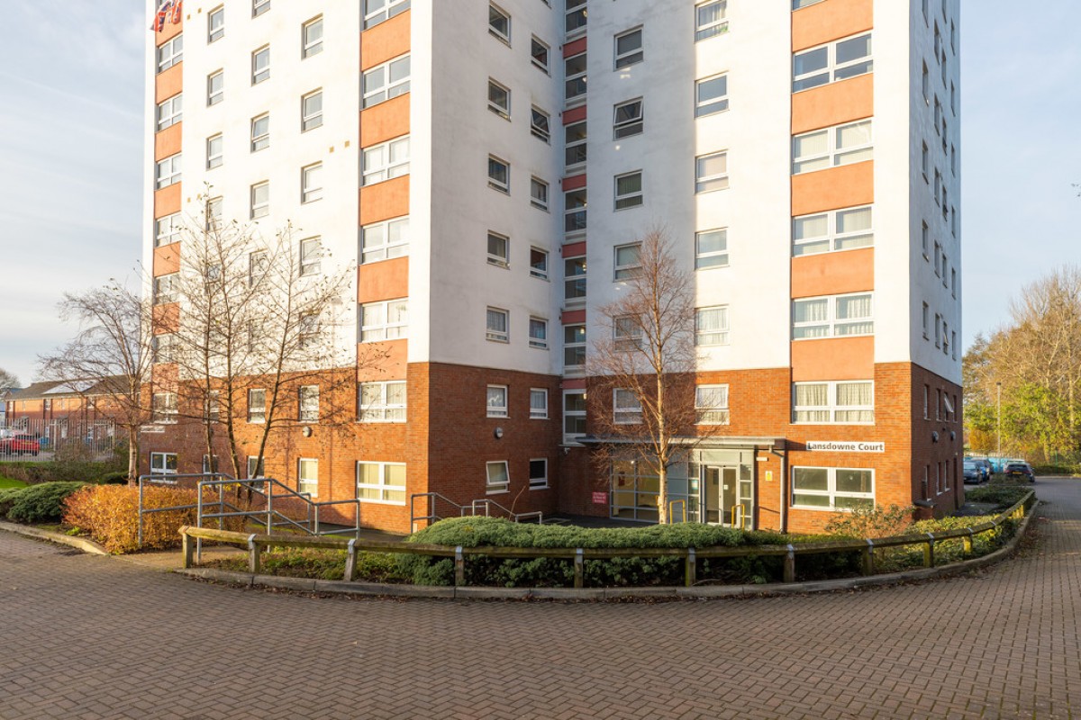 Lansdowne Court, Chadderton, OL9 9BA