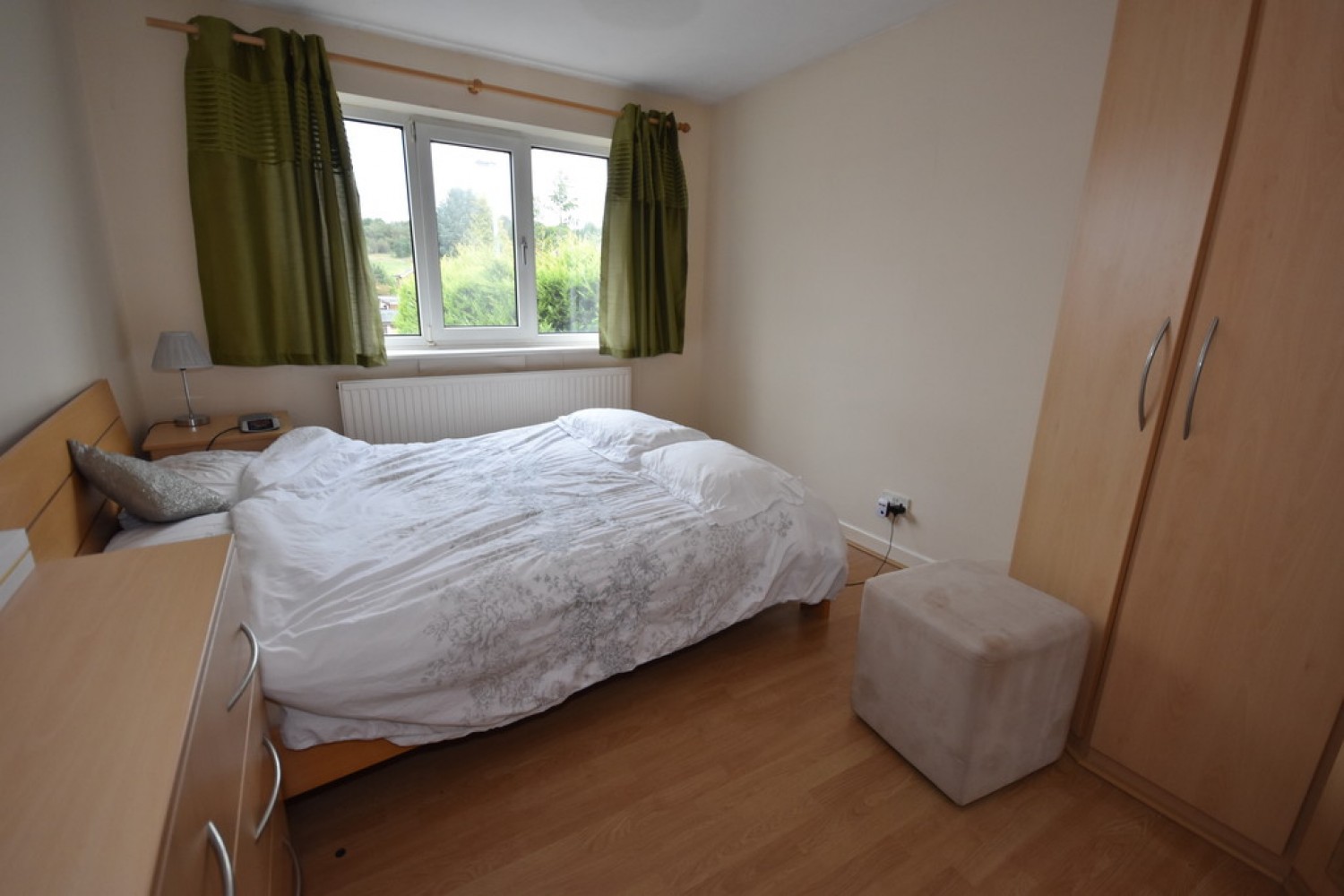 Bealcroft Close, Milnrow, OL16 3XD